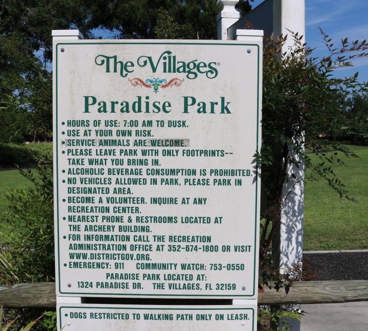 Paradise Park (Lady&nbspLake,&nbspFL)